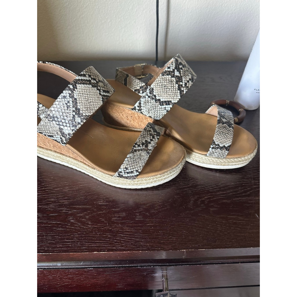 Women's Dolce Vita Sandals Wedge Snake Print Size 10 - Picture 4 of 4